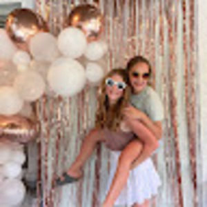 Meet your Posher, Madeline